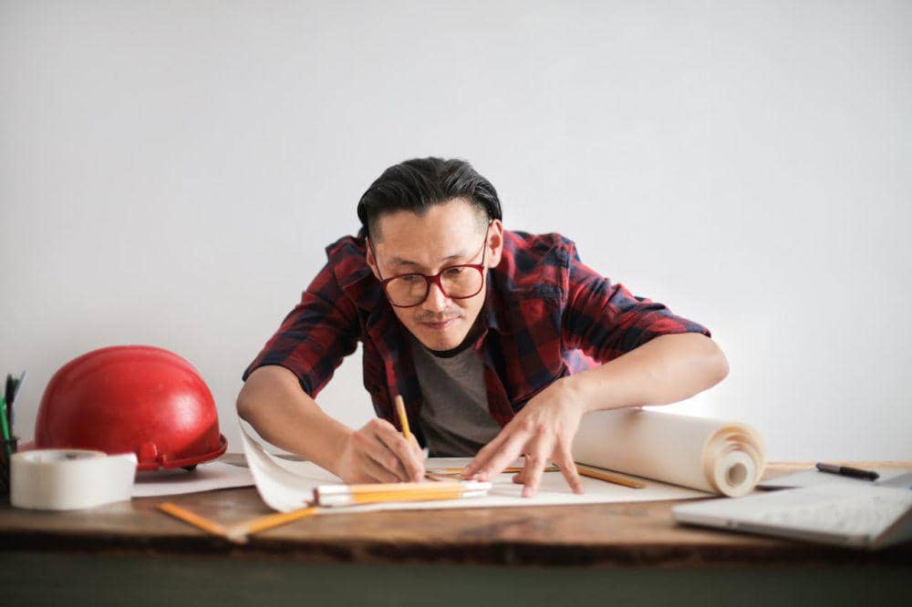 ilustrasi bekerja (pexels.com/Andrea Piacquadio)