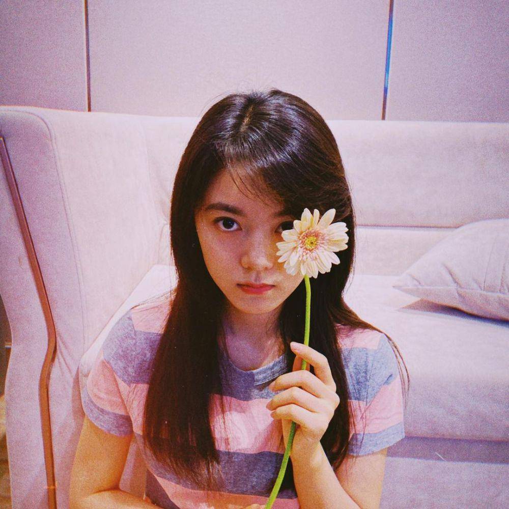 Zhao Jinmai (instagram.com/jinmai_z)