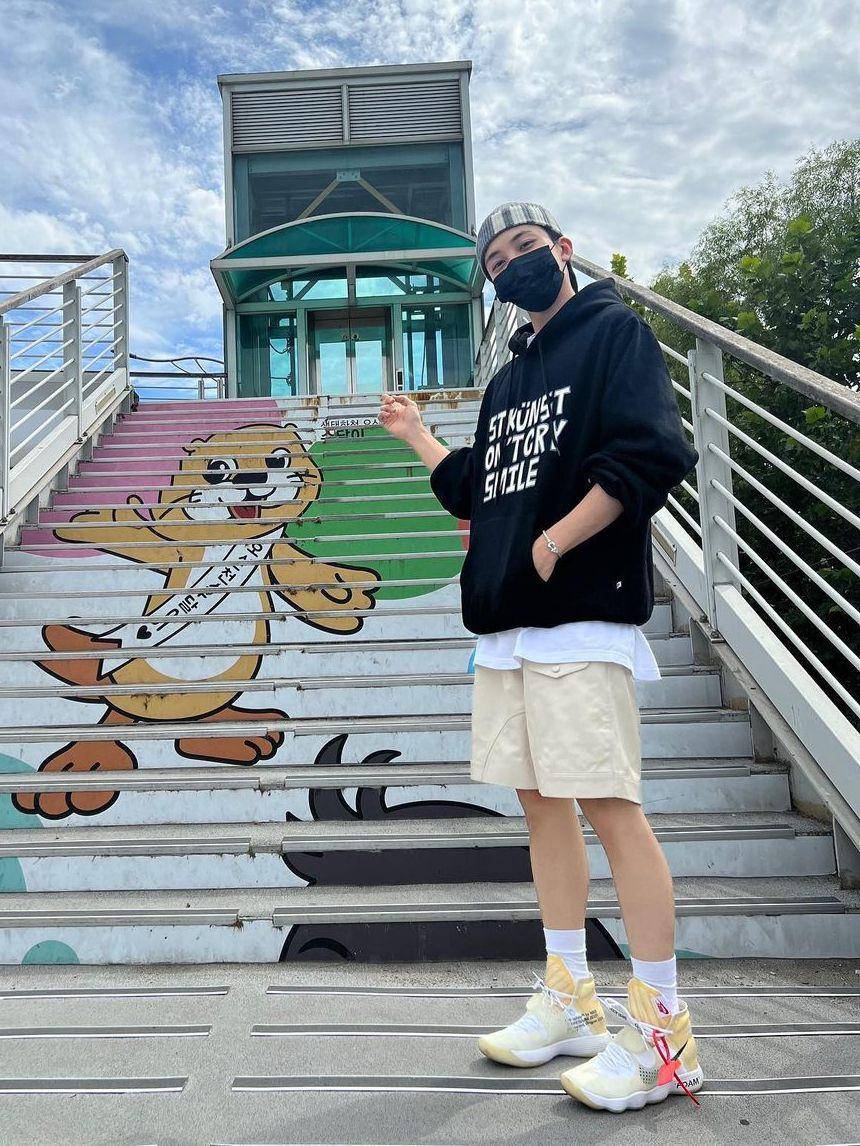 potret Jeonghan SEVENTEEN (instagram.com/jeonghaniyoo_n)