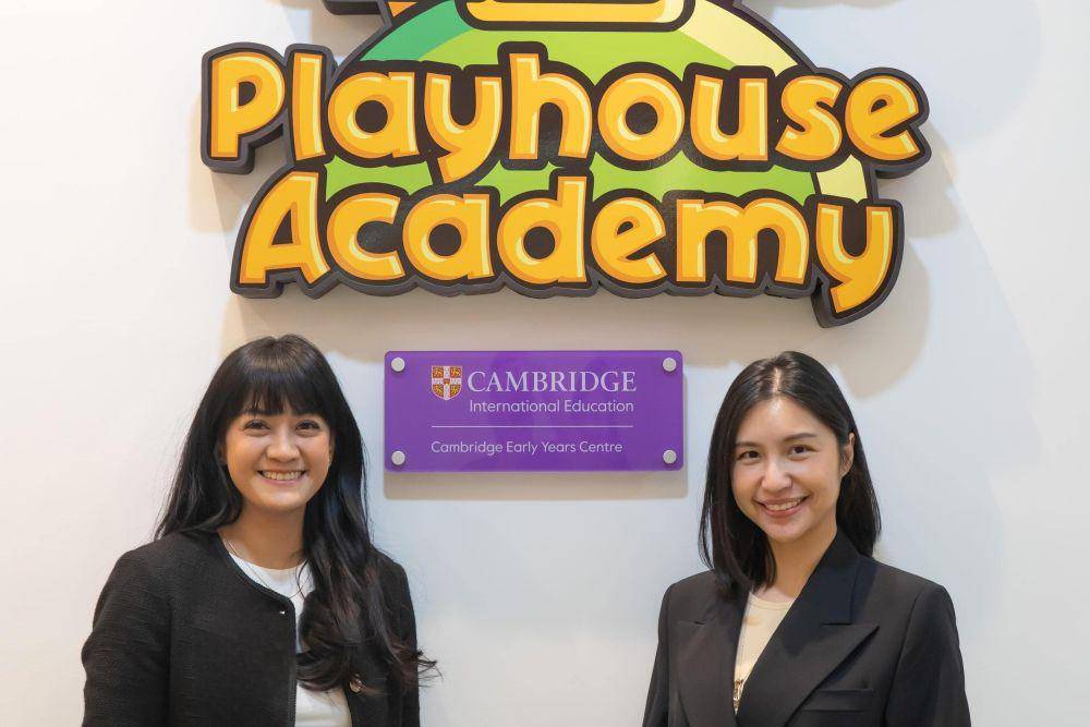 Dr. Astrid HW-Levi, EdD dan Monica Marthen selaku Co-Founder Playhouse Academy (dok. Astrid Levi)
