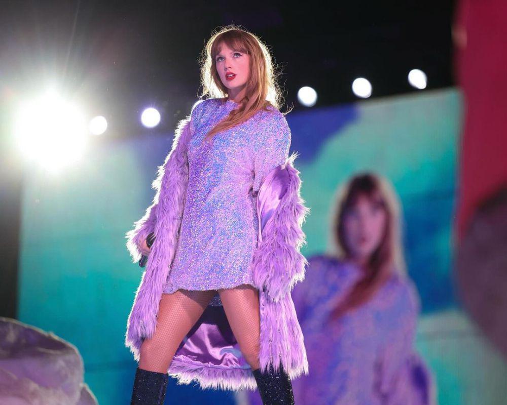 4 Lagu Taylor Swift untuk Memberi Kode ke Orang yang Kita Suka