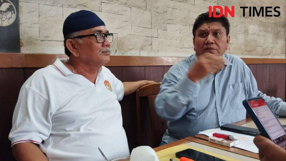 Anthony Wendri dan Petra Purba menyambut positif ditunjuknya Plt Ketua Asprov PSSI Sumut (IDN Times/Doni Hermawan)