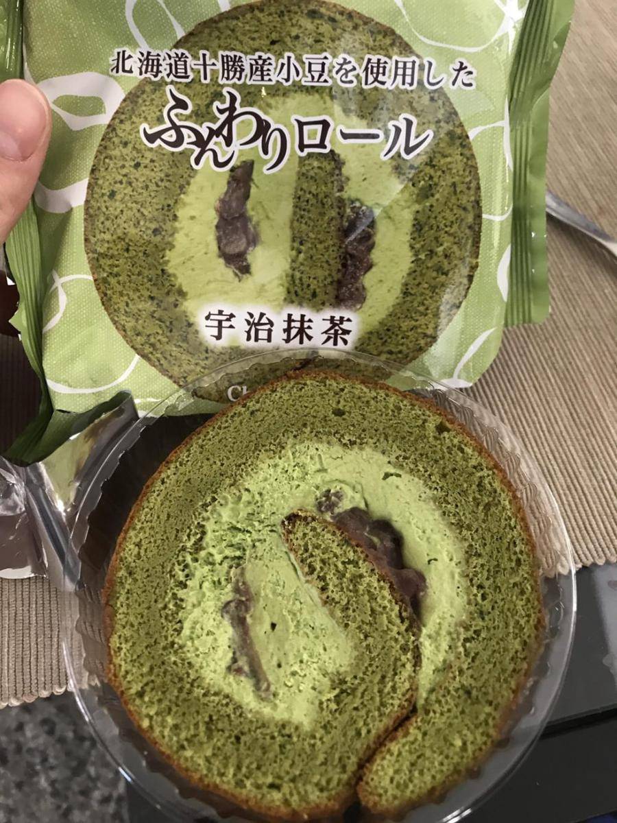 momen beli es krim dan kue sesuai ekspektasi (reddit.com/user/sunandsands)