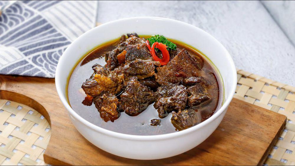 4 Tips Rahasia Semur Tetelan yang Lezat dan Empuk