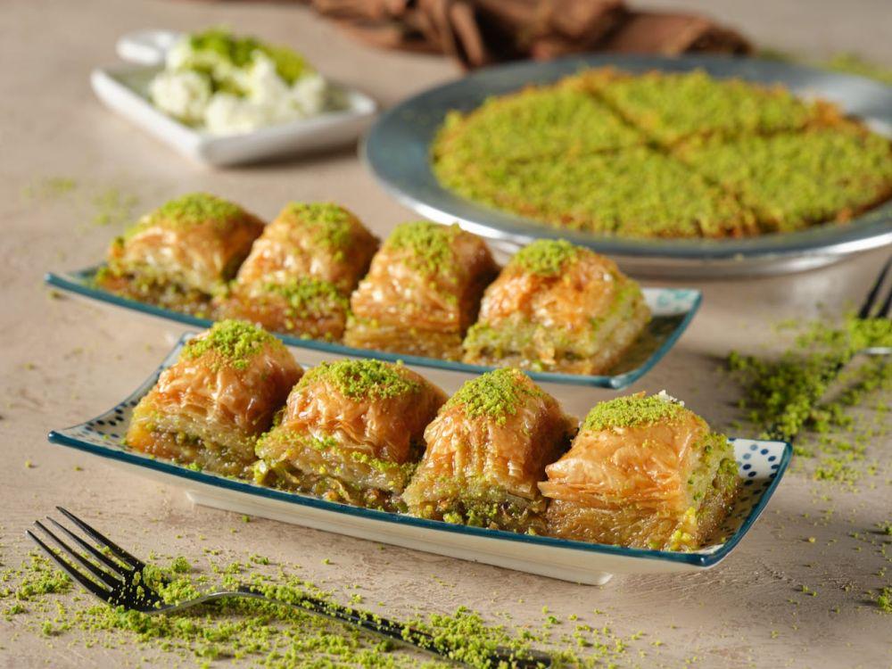 Tips Mudah Membuat Baklava untuk Pemula, Camilan Favorit Takjil