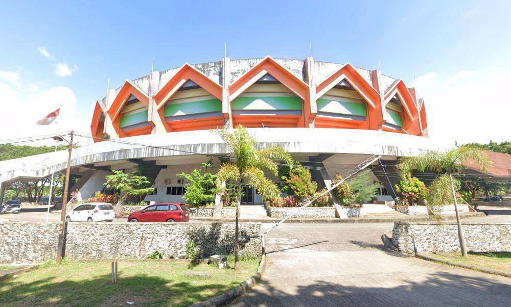 Suasana sekitar Gedung Olahraga Sudiang yang berada di Kawasan Olahraga Sudiang. (Dok. Google Maps)