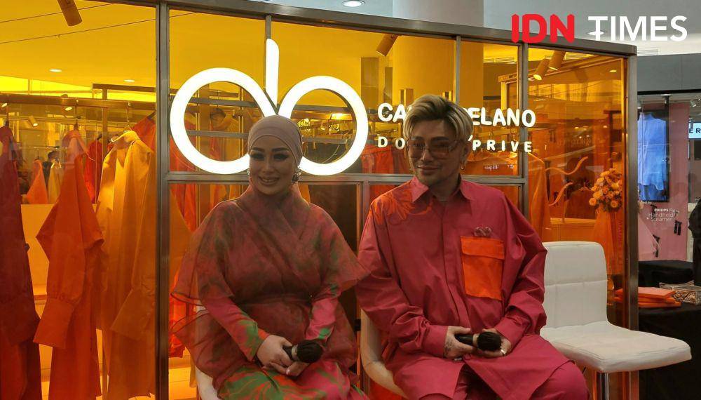 Peluncuran koleksi Madre oleh Caren Delano for Donna Prive ada Kamis (28/02/2024) di Mall Senayan City, Jakarta Selatan. (IDN Times/Jeremia Ananta)