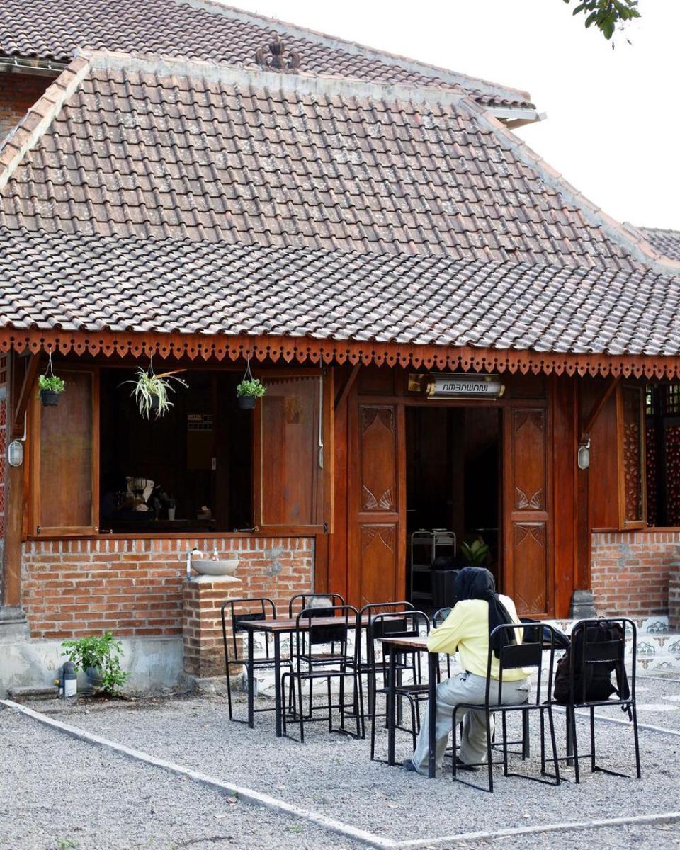 5 Kafe Bernuansa Jawa Tradisional di Jogja, Vibes Antik
