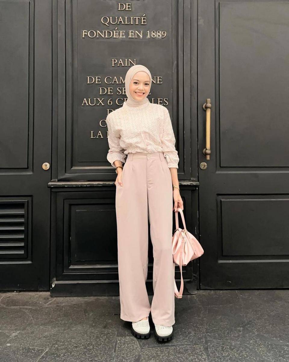 inspirasi outfit ngantor ala selebgram Febiola Nabila (instagram.com/febiolanabilaa)