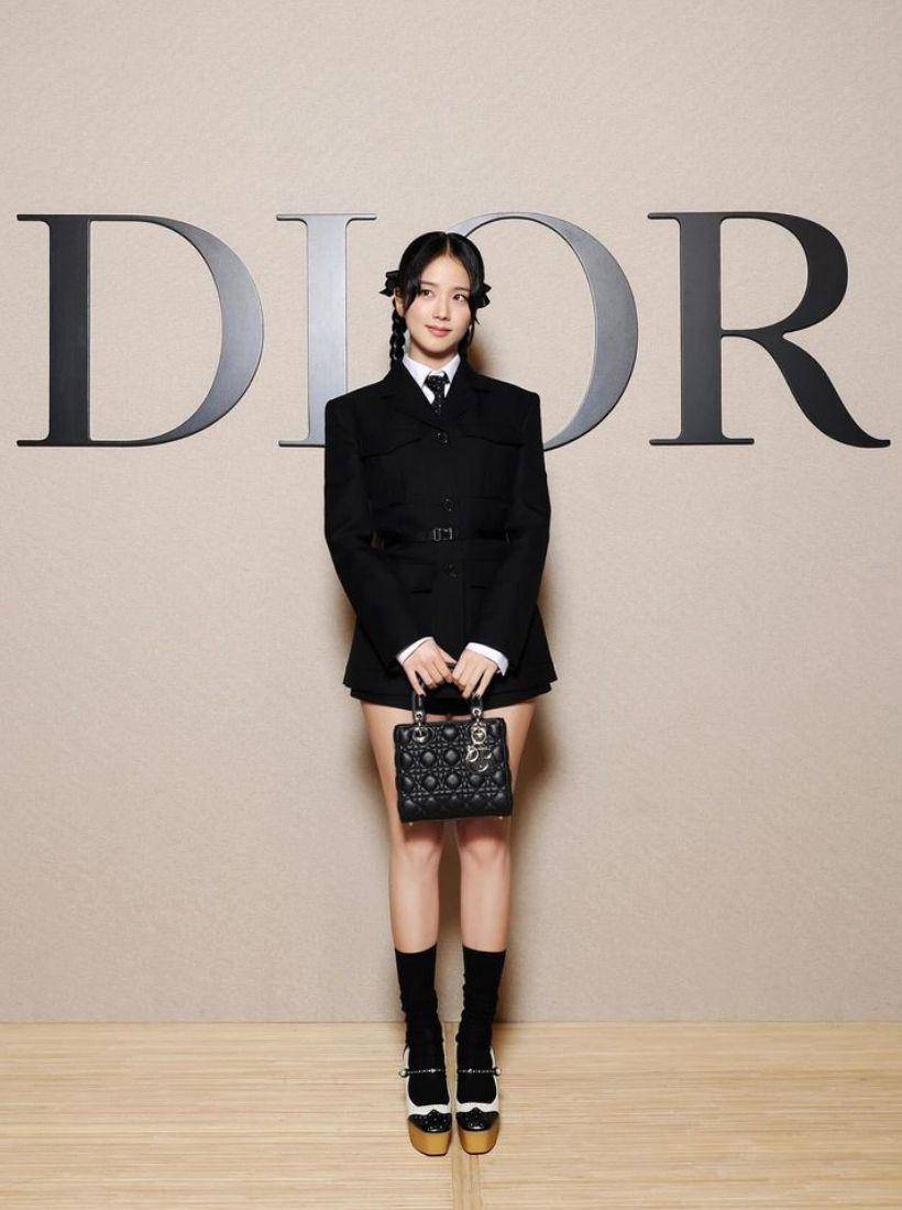 potret Jisoo BLACKPINK Paris Fashion Week 2024 (instagram.com/sooyaaa__)