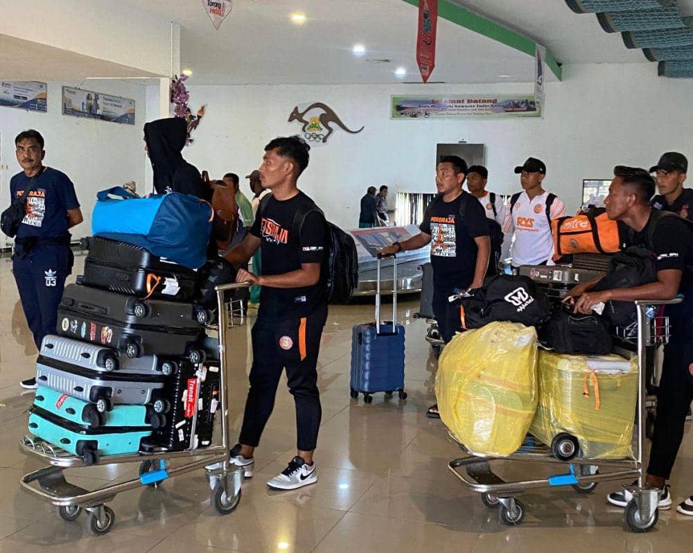 Skuat Persiraja Tertahan di Biak Jelang Laga Kontra Malut United