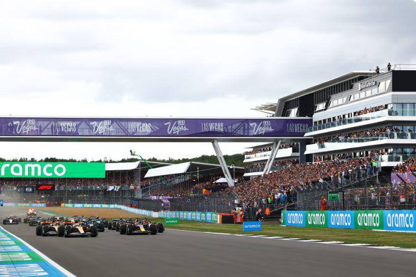 Sirkuit Silverstone (formula1.com)