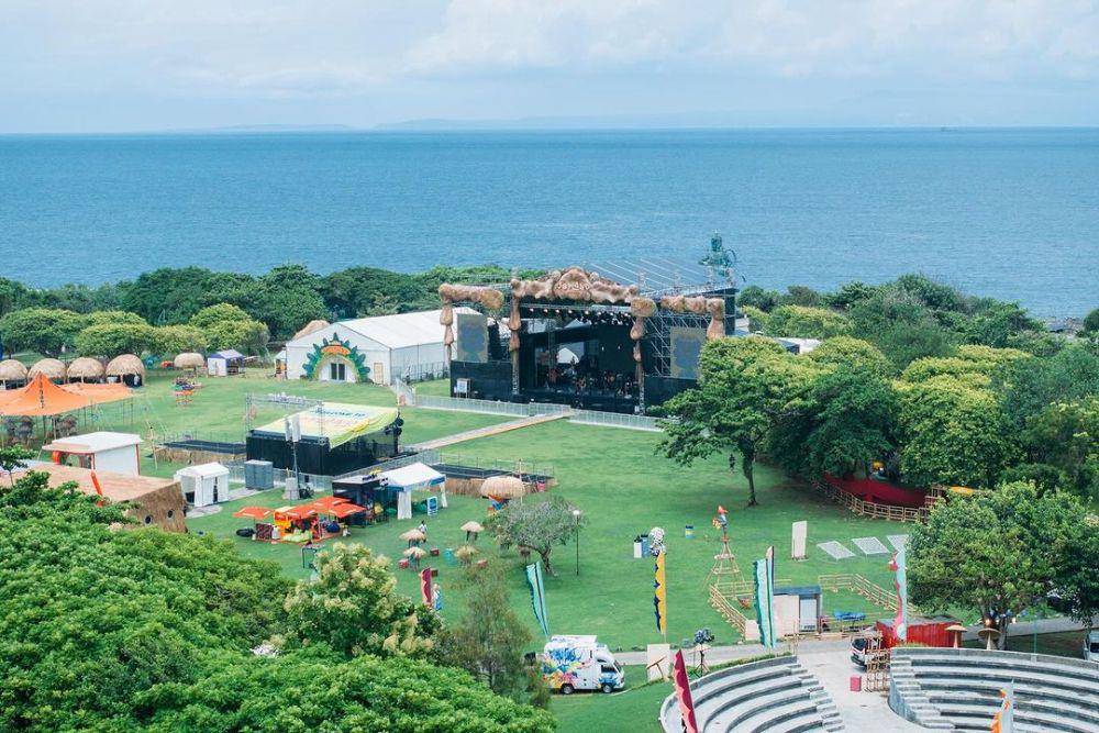Penampilan panggung utama Joyland Festival Bali 2024 yang berada di kawasan Nusa Dua. (Instagram.com/joylandfest)