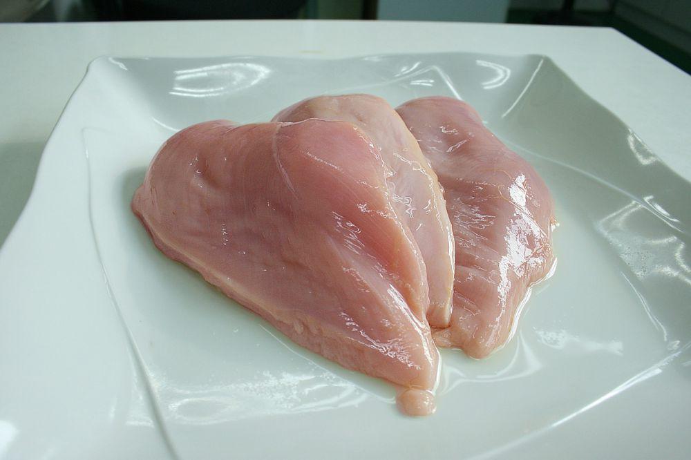 Harga Daging Ayam Naik Jelang Ramadan 2024