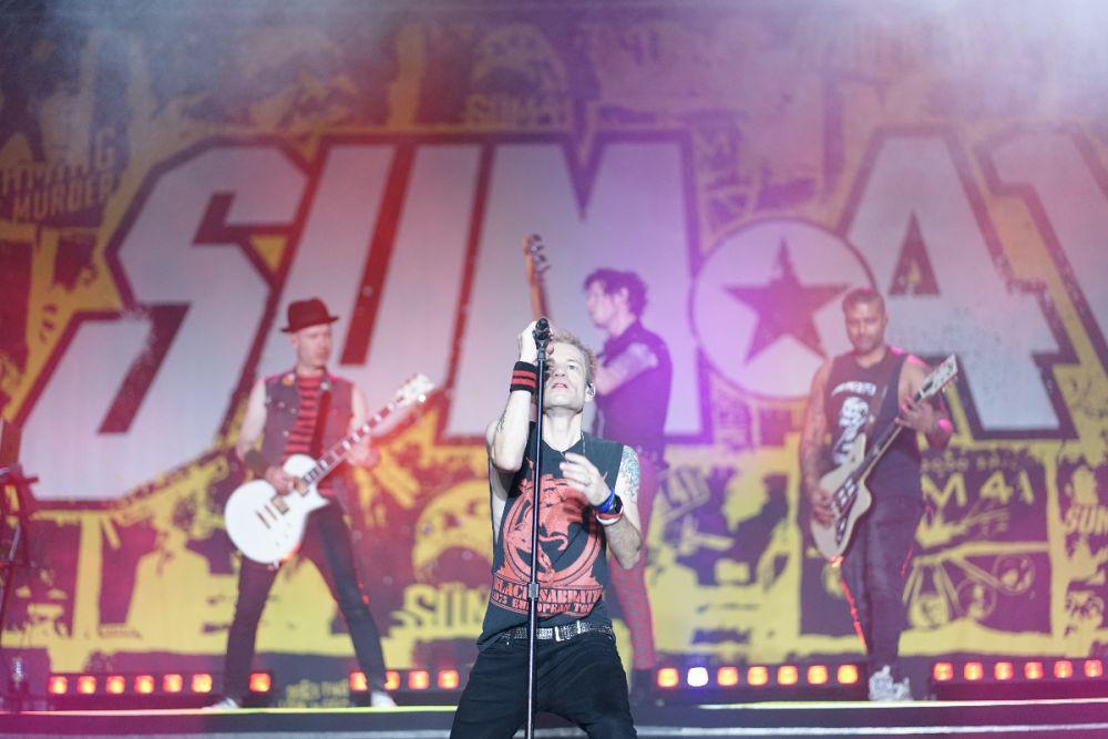 [FOTO] Final Tour Sum 41 di Stadion Kridosono Yogyakarta