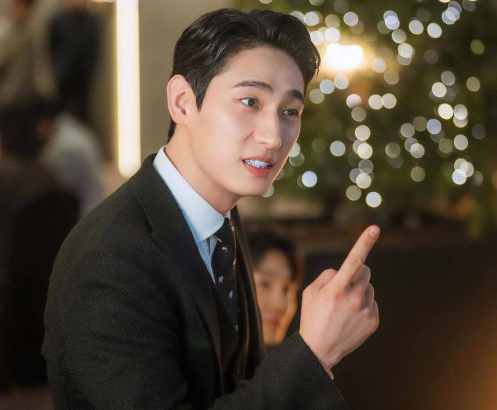 Bin Dae Yeong (Yoon Park) di drakor Doctor Slump (instagram.com/yoon.bak)