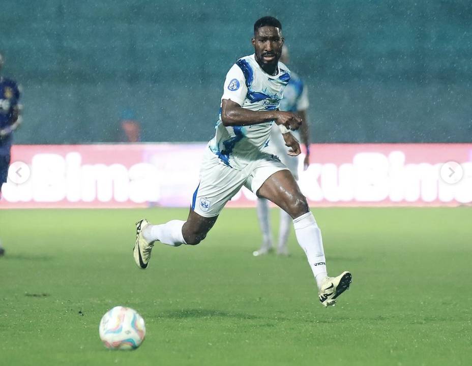 Pertandingan PSIS Semarang melawan Persik Kediri di BRI Liga 1 2023/2024 di Stadion Moch Soebroto, Minggu (3/3/2024). (dok. PSIS)