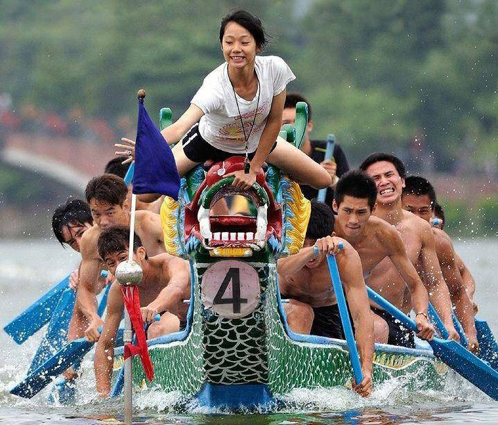 Festival Perahu Naga (instagram.com/taiwantourismid)