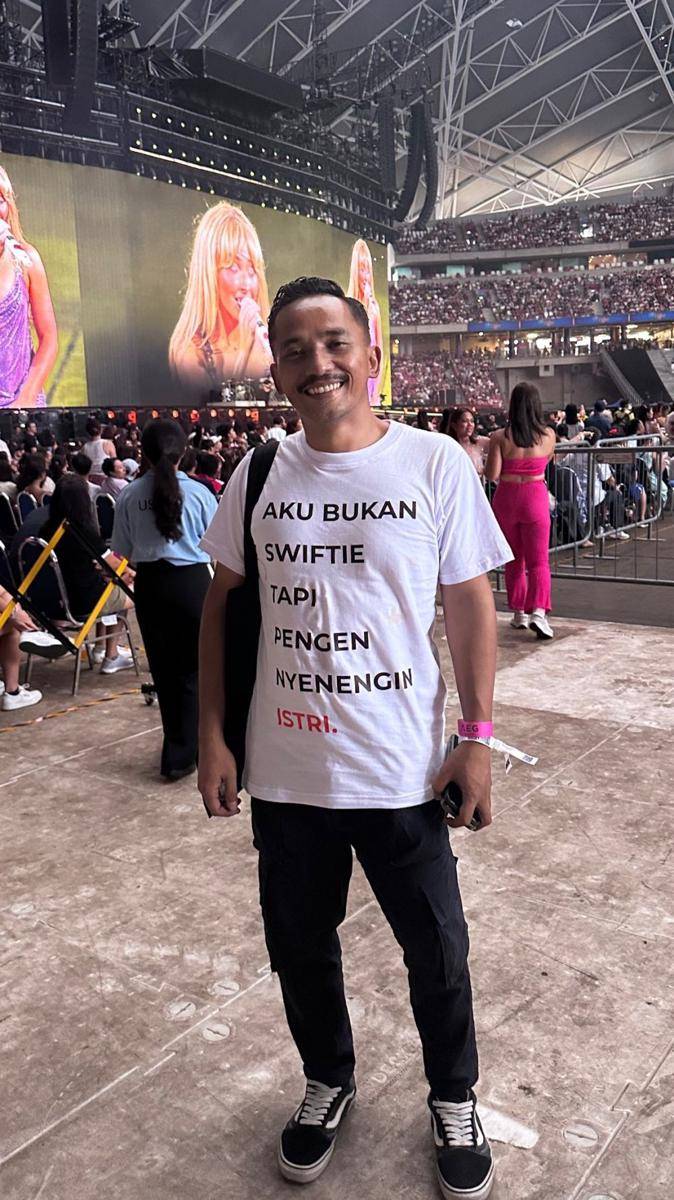 viral suami nonton konser Taylor Swift demi nyenengin istri (instagram.com/ulfamerdeka)