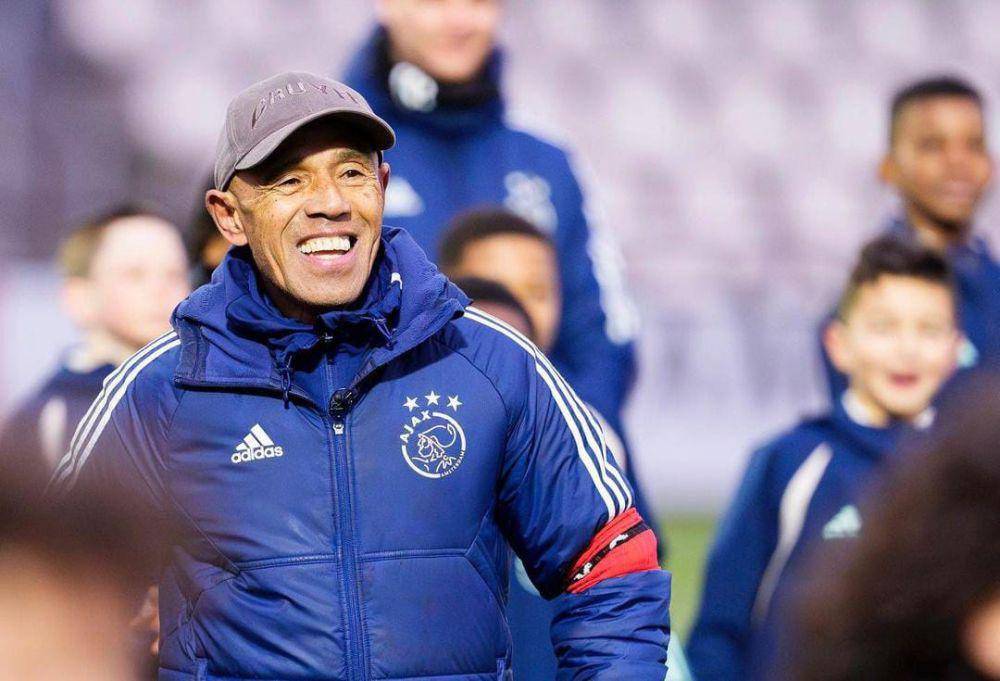 Simon Tahamata Gabung ke Timnas Indonesia?