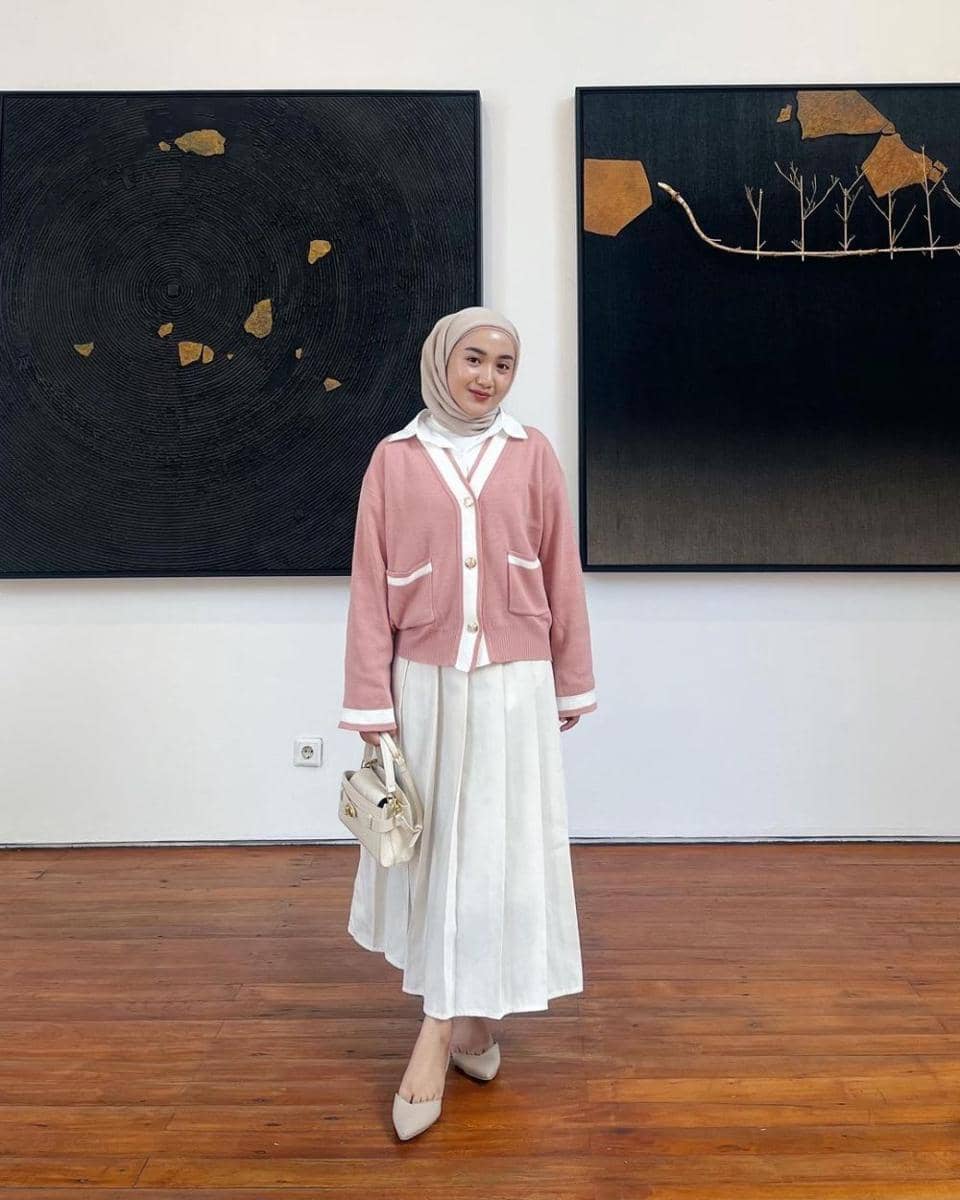 inspirasi OOTD ala Thafanya (instagram.com/thafanyads)