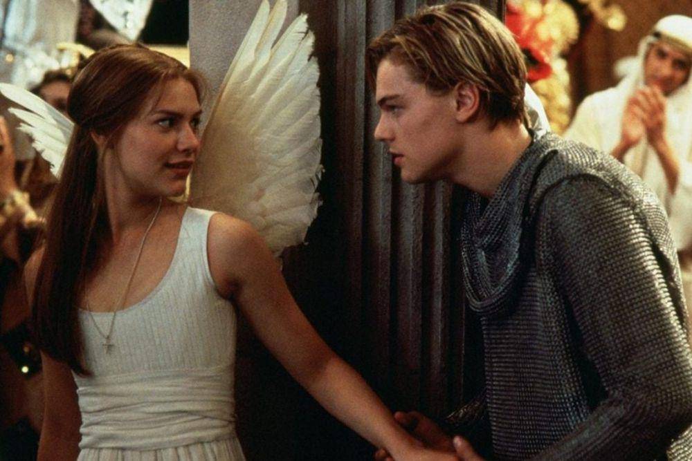 Claire Danes dan Leonardo DiCaprio dalam film Romeo + Juliet (dok. 20th Century Studios/Romeo + Juliet)