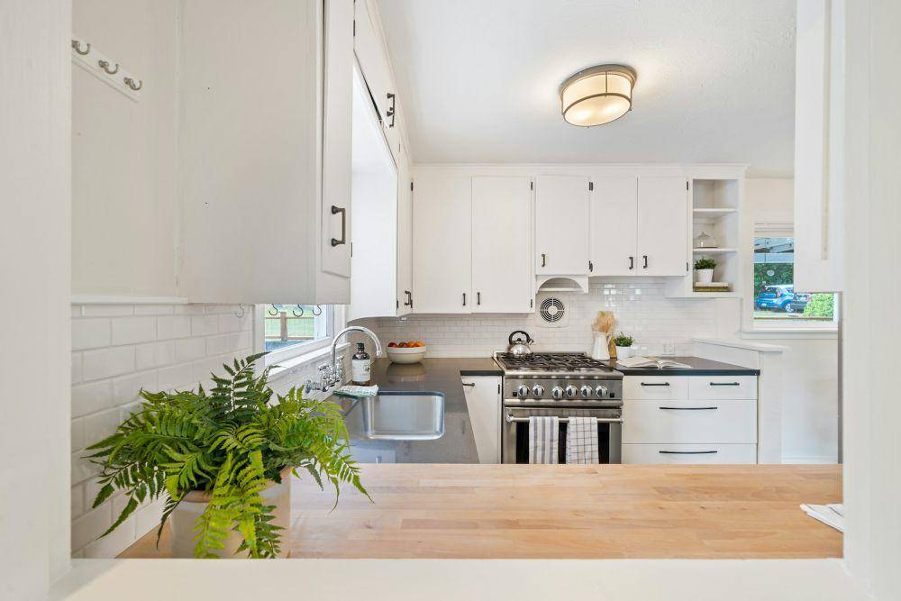 ide dapur modern (unsplash.com/ Im3rd Media)
