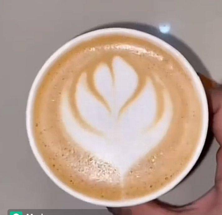 Kafe Teliti denagn konsep kayu di Medan (Tangkapan layar TikTok @teliti)