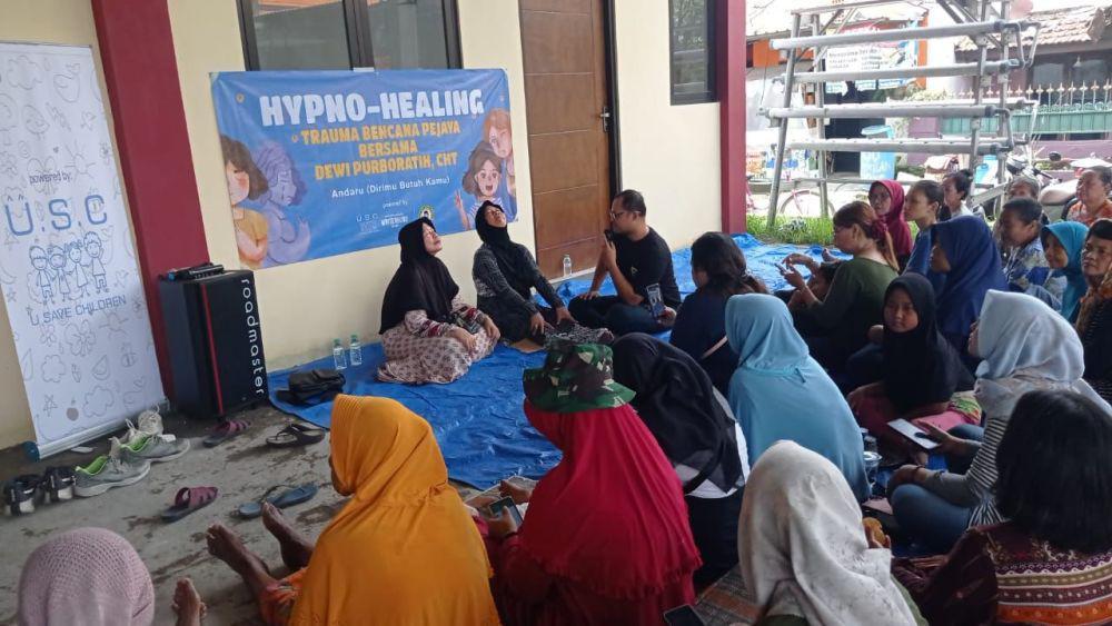 Warga Sidoarjo Dapat Hypno Healing Atasi Trauma karena Bencana Banjir