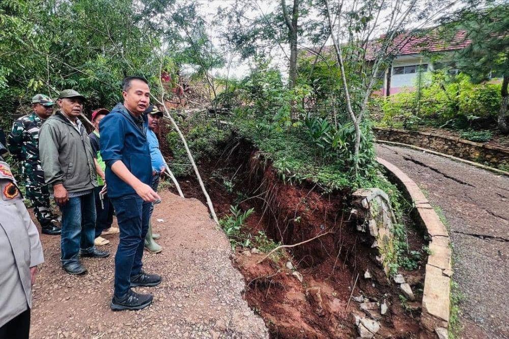 Pergerakan Tanah KBB Meluas Hingga 2 Hektare