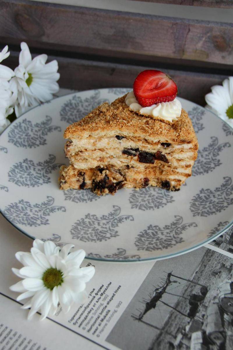 Foto oatmeal cake (pexels.com/ALINA MATVEYCHEVA)