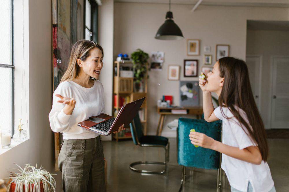 Ungkapan yang dapat menyakiti hati anak tanpa disadari (Pexels.com/RDNE Stock project)