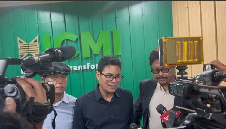 Faizal Assegaf dan Ishak Rafick di kantor ICMI (IDN TImes/Irsan Rufai Hamdalah)