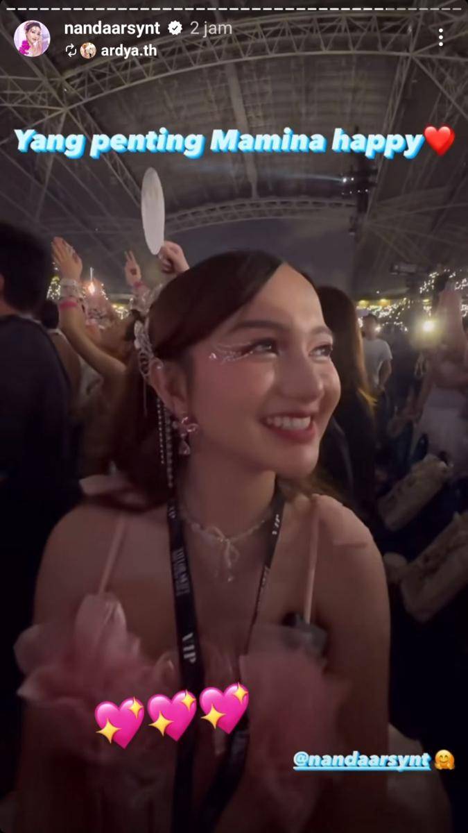 potret Nanda Arsyinta nonton konser Taylor Swift (instagram.com/nandaarsynt)