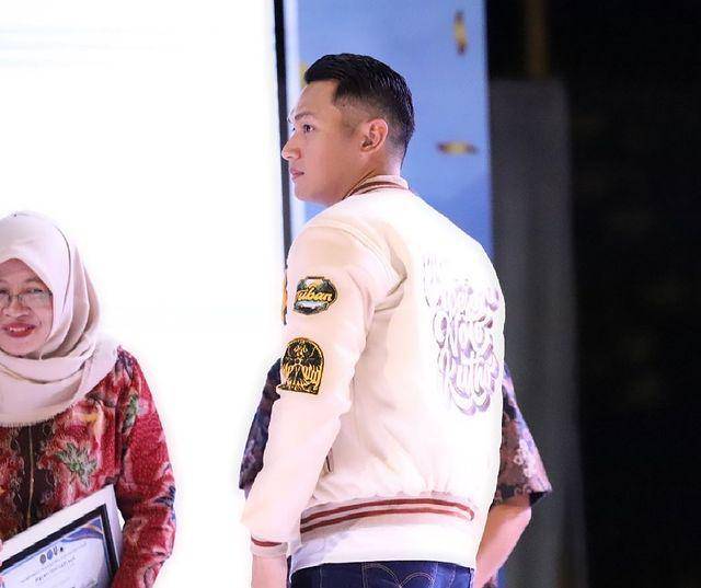 Potret Bupati Tuban (instagram.com/adityahalindra)