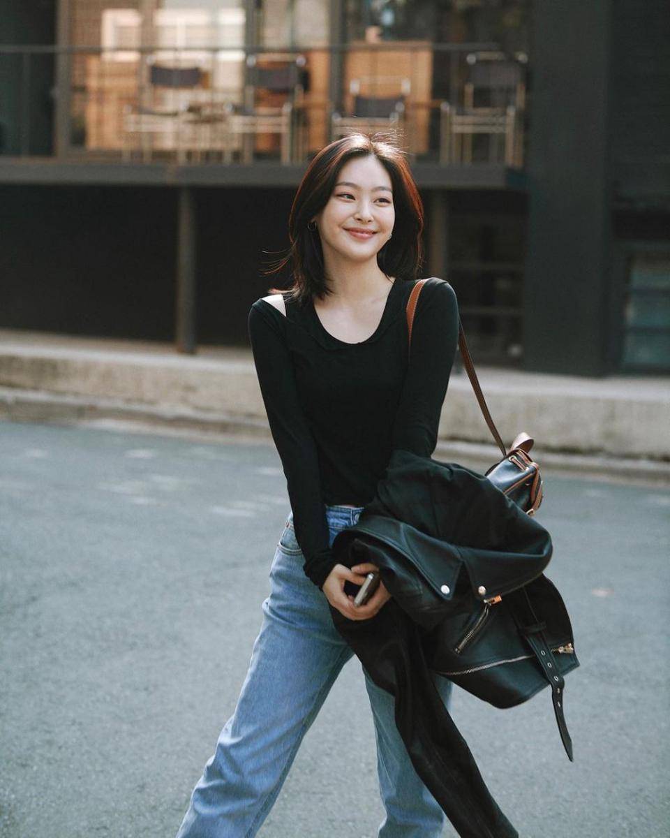 Choi Hee Jin (instagram.com/heee_jjinn)
