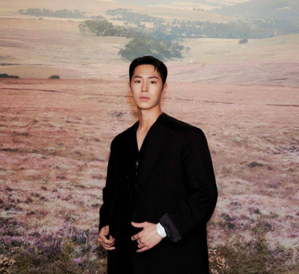 Lee Jae Wook (instagram.com/jxxvvxxk)