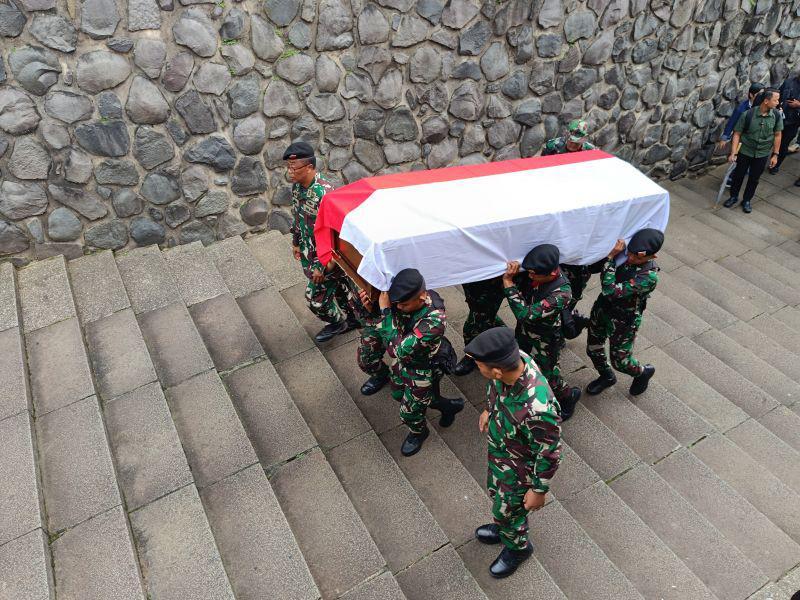 Susi Pudjiastuti Puji Sosok Solihin: Sahabat, Kakek, Musuh 'Berkelahi'