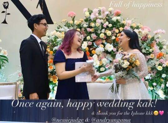 potret resepsi kedua Nessie Judge (instagram.com/nessiejudge)