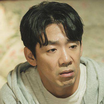 cuplikan Kim Do Hyun di drakor Queen of Tears (dok. tvN/눈물의 여왕)