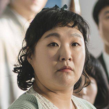 cuplikan Lee Soo Ji di drakor Queen of Tears (dok. tvN/눈물의 여왕)