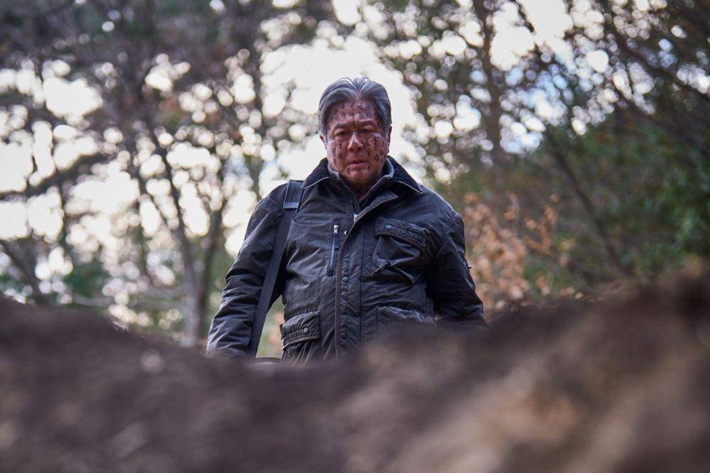 Choi Min Sik di film Exhuma (instagram.com/showbox.movie)