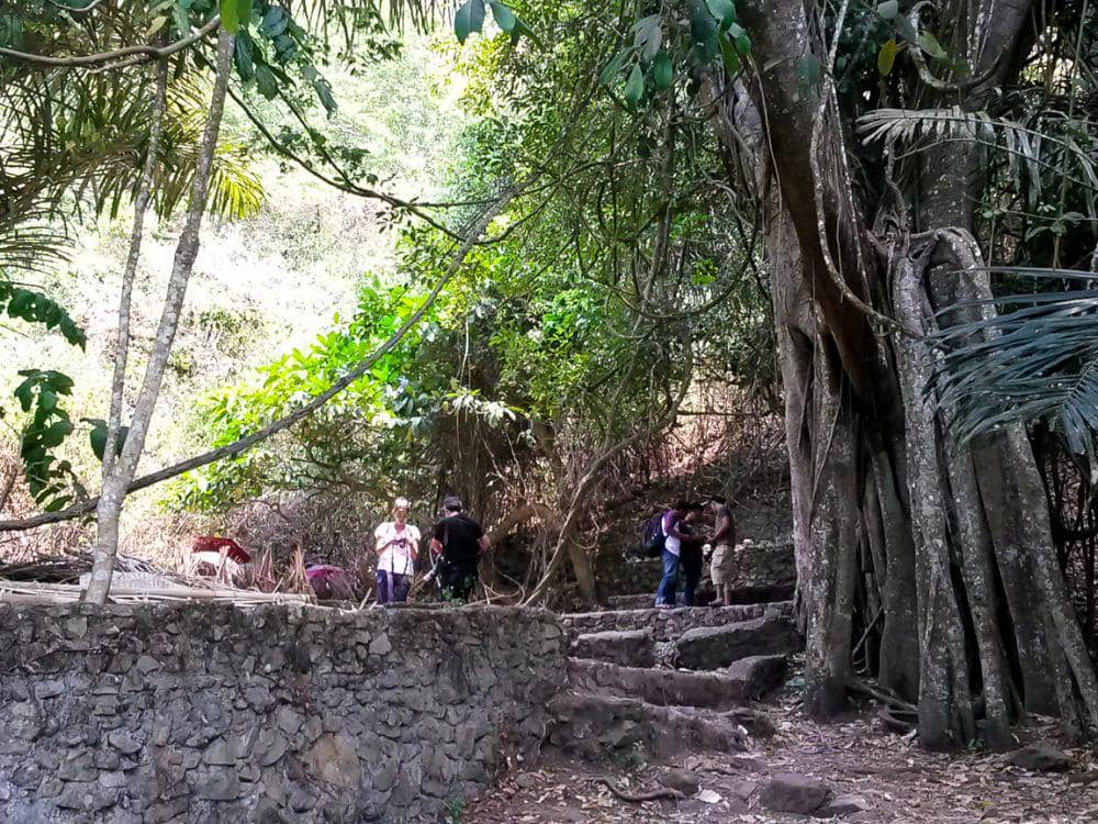 Suasana di area pemakaman Desa Trunyan (Dok.Pribadi/Natalia Indah)