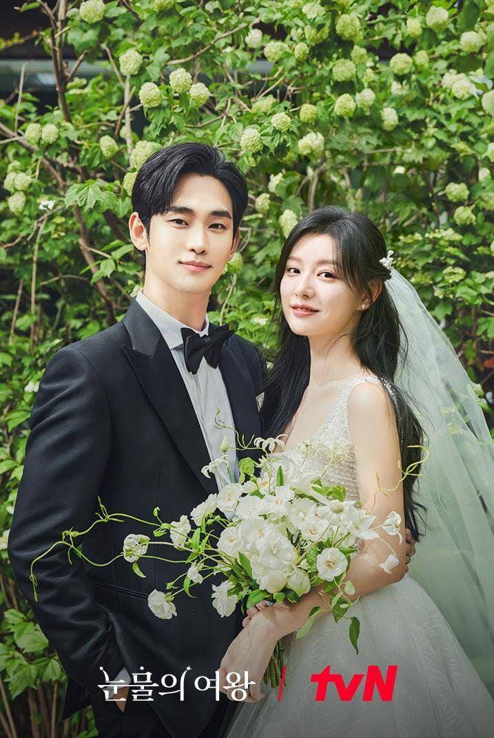 Kim Soo Hyun dan Kim Ji Won di drama Queen of Tears (instagram.com/tvn_drama)