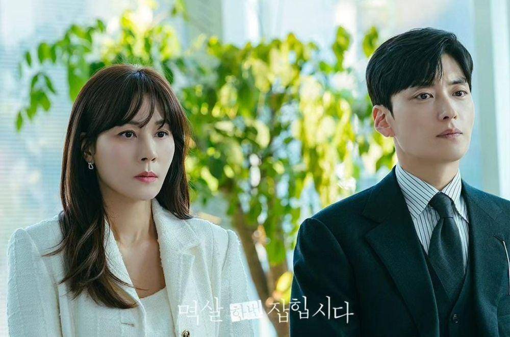 Kim Ha Neul dan Jang Seung Jo di drama Grabbed by the Collar (instagram.com/kbsdrama)