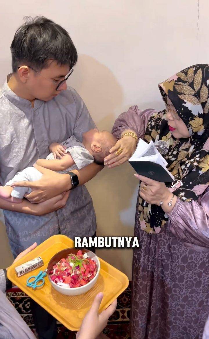 Aqiqah anak Mumuk (Instagram.com/enoretra)