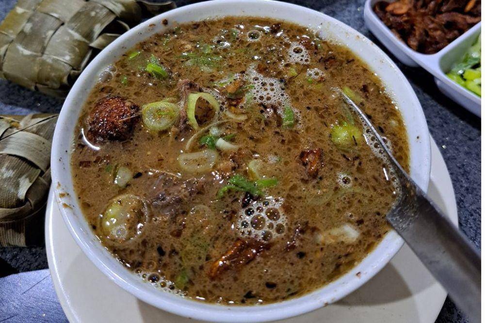Ilustrasi makanan khas asal Makassar yakni coto makassar. (Dok. Google Maps/Rj Sadmoko)