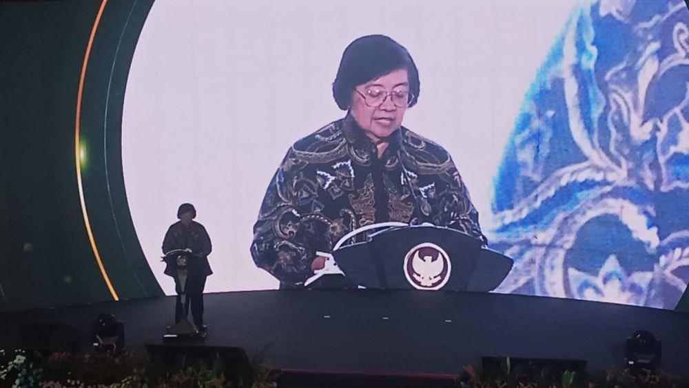 Menteri Lingkungan Hidup dan Kehutanan RI Prof. Dr. Ir. Siti Nurbaya, M. Sc. IDN Times/Sherlina Purnamasari