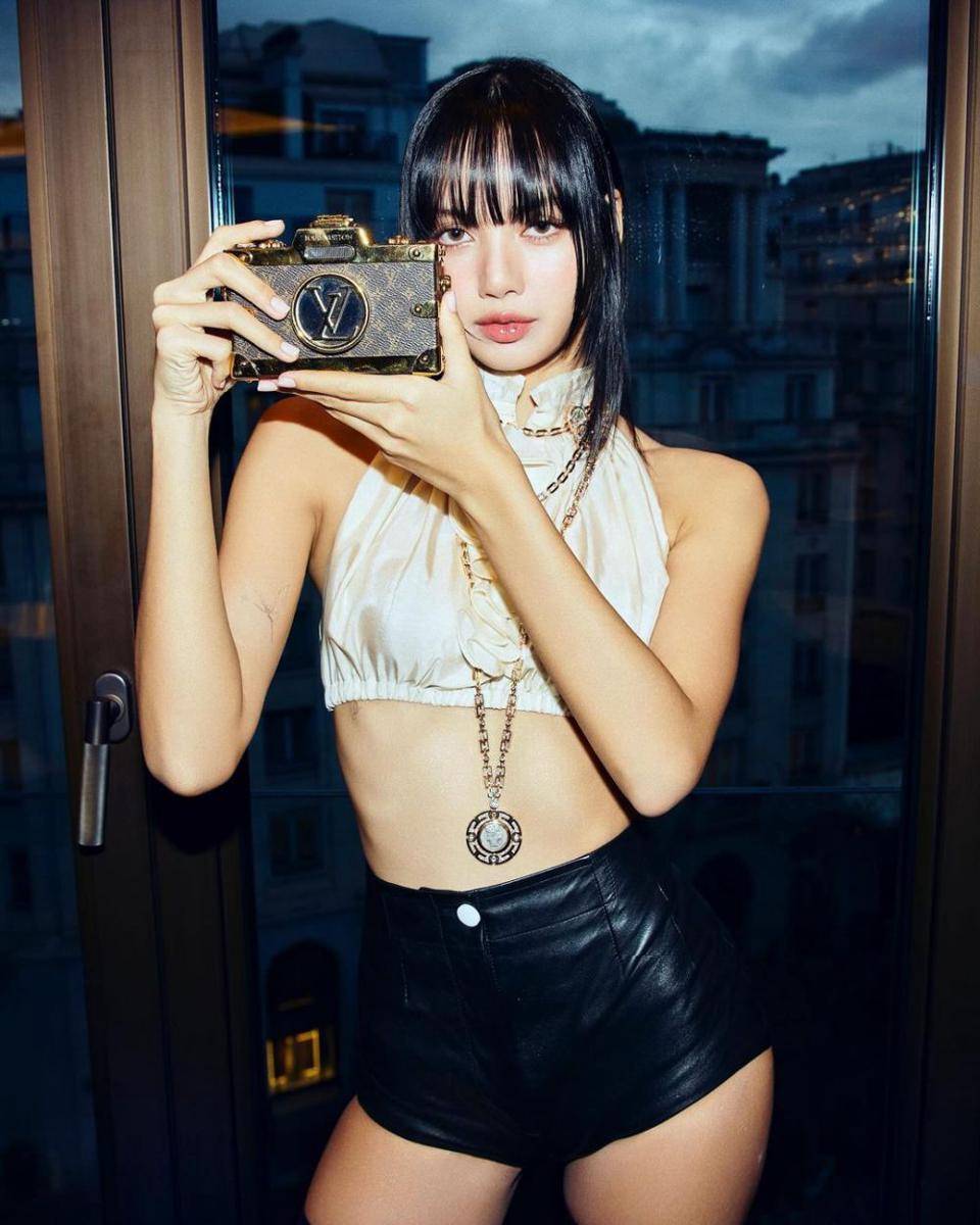 potret Lisa BLACKPINK di Louis Vuitton Paris Fashion Week 2024 (instagram.com/lalalalisa_m)