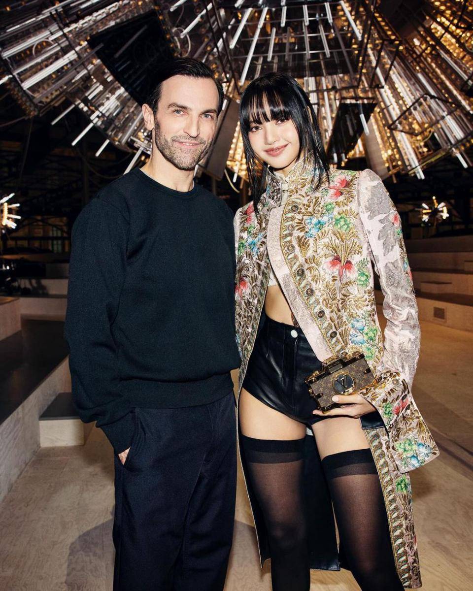 potret Lisa BLACKPINK di Louis Vuitton Paris Fashion Week 2024 (instagram.com/lalalalisa_m)